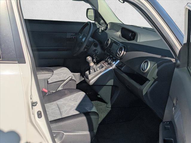 Used 2012 Scion xB FWD image 16
