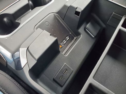 New 2026 Chevrolet Silverado 2500 LT w/ Z71 Chrome Sport Edition image 24