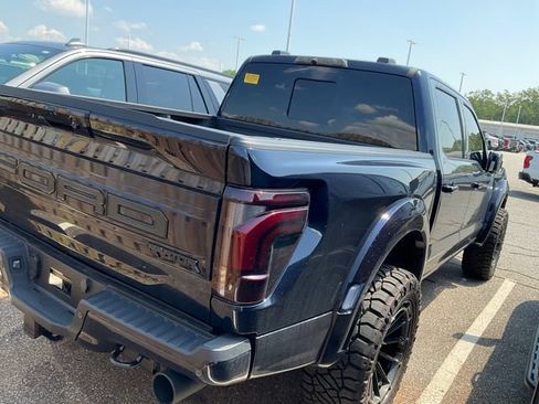 Used 2025 Ford F150 Raptor AWD/4WD image 6