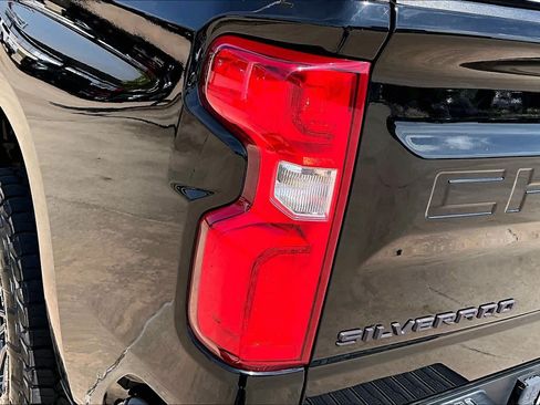 Used 2020 Chevrolet Silverado 1500 LT Trail Boss AWD/4WD image 25