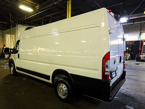 Used 2023 RAM ProMaster 3500 w/ Driver Convenience Group FWD image 5