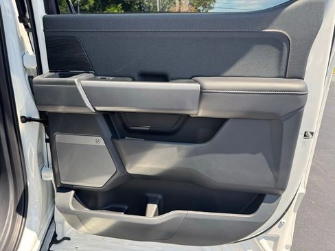 New 2025 Ford F150 Lariat w/ Equipment Group 501A Mid image 29