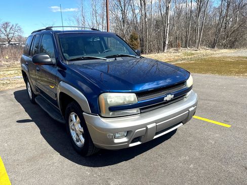 Used 2003 Chevrolet TrailBlazer LTZ image 3