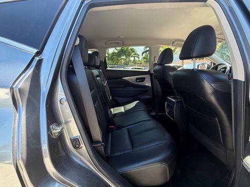 Used 2016 Nissan Murano SL FWD image 17