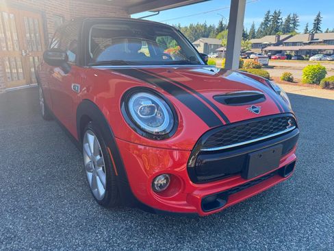Used 2020 MINI Cooper S FWD image 4