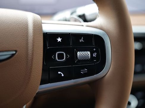 New 2026 Genesis GV70 2.5T Advanced image 34