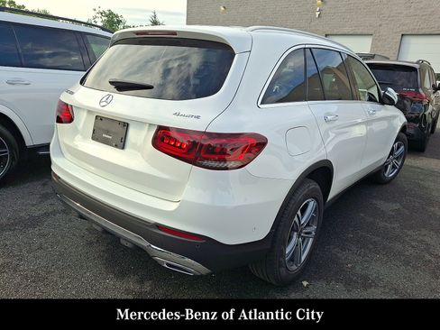 Certified 2022 Mercedes-Benz GLC 300 4MATIC image 4
