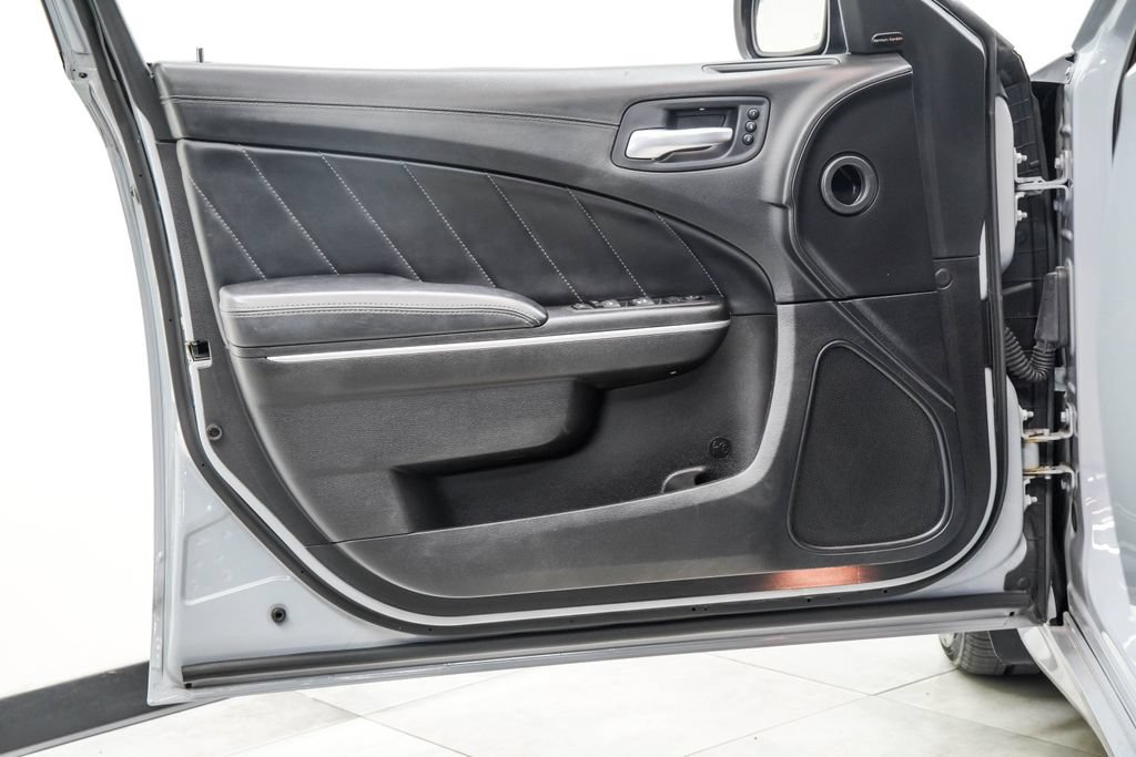 Used 2022 Dodge Charger Scat Pack RWD image 41