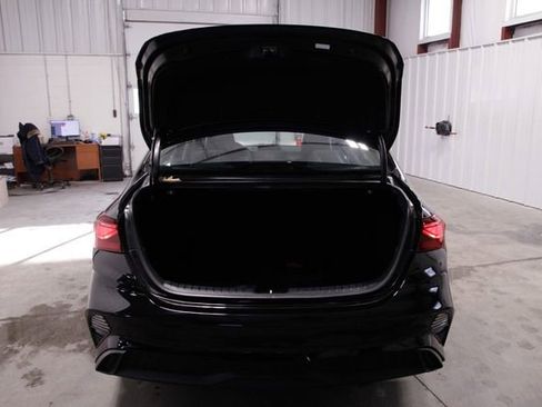 Used 2023 Kia Forte LXS w/ LXS Technology Package image 19