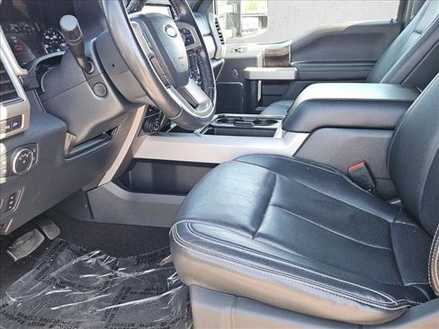 Used 2022 Ford F250 Lariat w/ Lariat Ultimate Package AWD/4WD image 22
