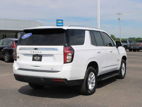 Used 2022 Chevrolet Tahoe LT w/ Luxury Package RWD image 9