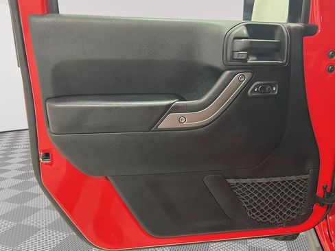 Used 2017 Jeep Wrangler Unlimited Sport AWD/4WD image 14