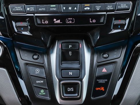 Used 2023 Honda Odyssey Touring image 19