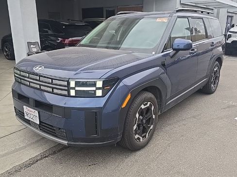 Used 2025 Hyundai Santa Fe SEL image 1