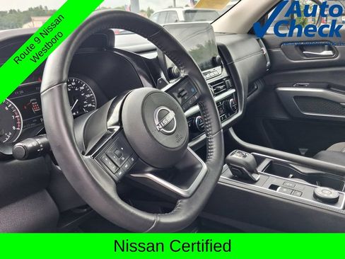 Certified 2024 Nissan Pathfinder SL AWD/4WD image 18