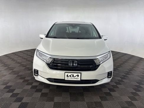 Used 2023 Honda Odyssey Touring image 3