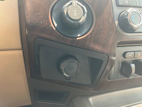 Used 2012 Ford F250 Lariat w/ Chrome Pkg AWD/4WD image 16