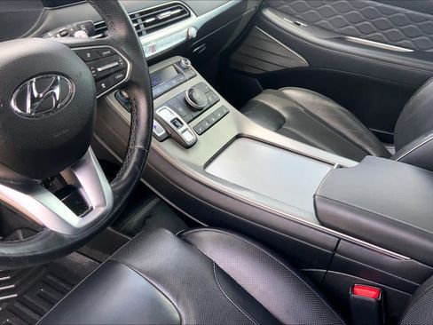 Used 2022 Hyundai Palisade Calligraphy FWD image 16