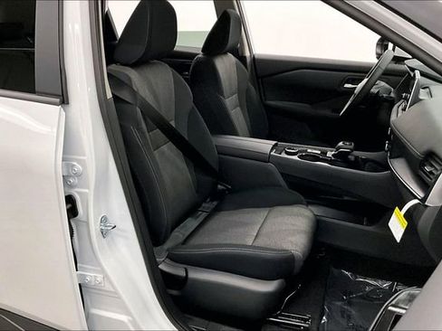 New 2026 Nissan Rogue SV image 35