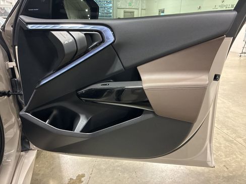 Used 2025 BMW X3 M50 w/ Premium Package image 27