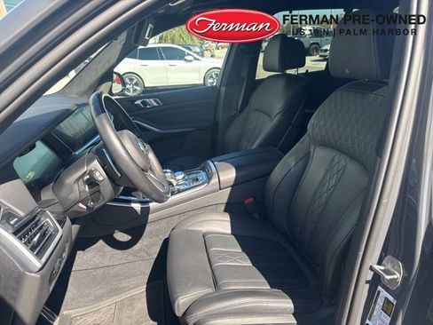 Used 2022 BMW X5 M50i w/ Executive Package image 18
