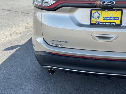 Used 2017 Ford Edge SEL w/ Equipment Group 201A image 21