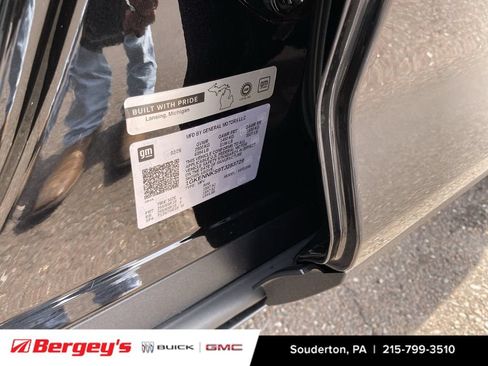 New 2026 GMC Acadia Elevation AWD/4WD image 36