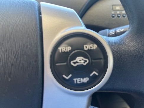 Used 2011 Toyota Prius Two w/ Preferred Accessory Pkg FWD image 17