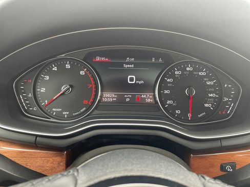 Used 2023 Audi A4 2.0T Premium w/ Convenience Package image 16