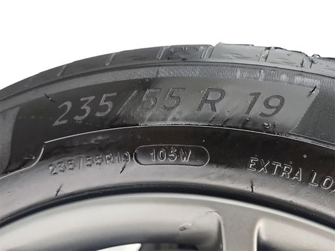 Used 2022 Genesis GV70 2.5T w/ Select Package image 42