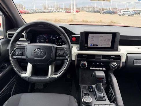 Used 2024 Toyota Tacoma TRD Off-Road AWD/4WD image 27