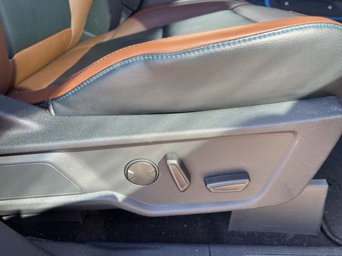 Used 2022 Ford Bronco Outer Banks image 12