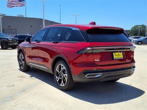 New 2025 Lincoln Nautilus Premier w/ Equipment Group 102A image 17