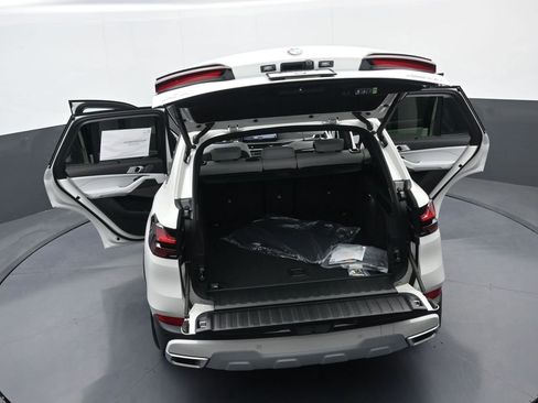 New 2026 BMW X5 xDrive40i image 43