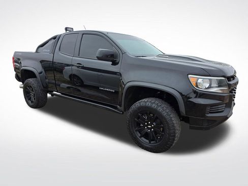 Used 2021 Chevrolet Colorado ZR2 w/ ZR2 Midnight Special Edition AWD/4WD image 4
