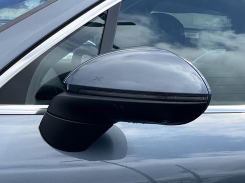 Used 2019 Porsche Cayenne image 30