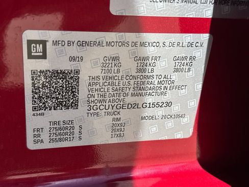 Certified 2020 Chevrolet Silverado 1500 LTZ w/ LTZ Convenience Package AWD/4WD image 41