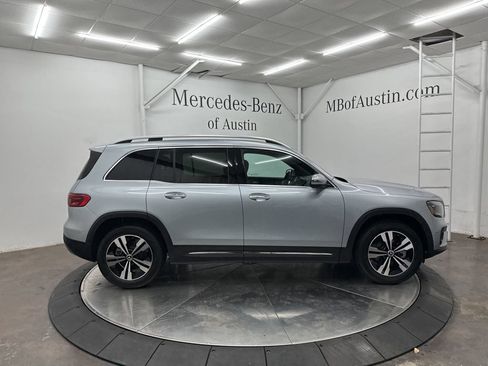 Used 2026 Mercedes-Benz GLB 250 image 8