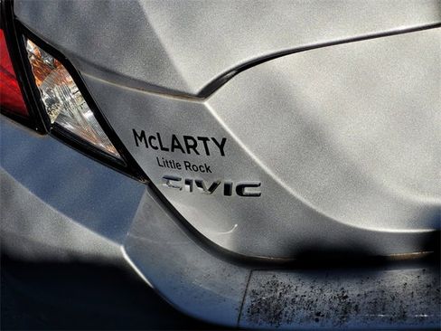 Used 2018 Honda Civic EX-T image 10