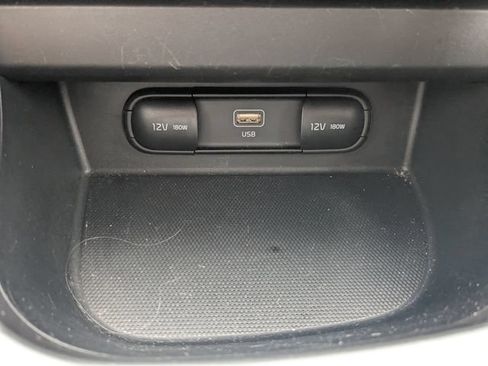 Certified 2026 Kia Seltos LX FWD image 21