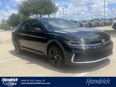 Certified 2026 Volkswagen Jetta SE w/ Black Wheel Package FWD image 1