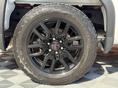 Used 2023 GMC Sierra 1500 Elevation AWD/4WD image 22