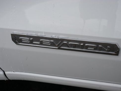 Used 2023 GMC Canyon Elevation w/ Convenience Package image 12