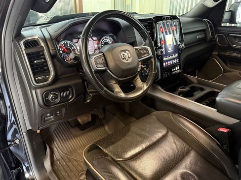 Used 2021 RAM 1500 Laramie AWD/4WD image 12