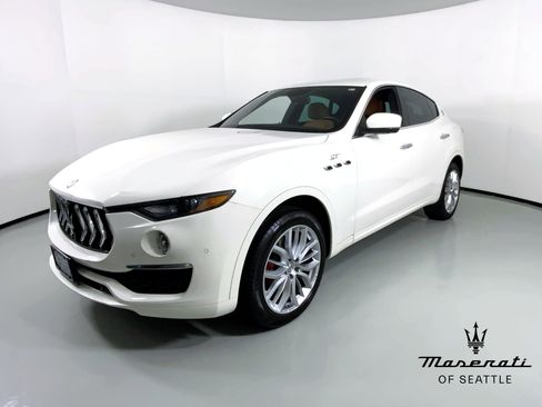 Certified 2022 Maserati Levante GT image 1