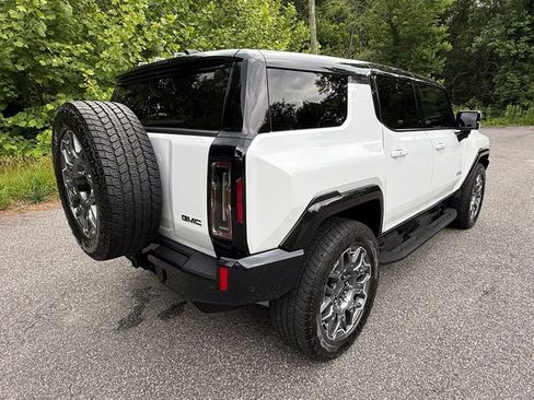 Used 2024 GMC Hummer EV 3X AWD/4WD image 6