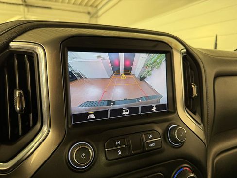 Used 2022 Chevrolet Silverado 2500 LT w/ Midnight Edition image 25