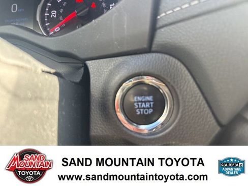 Used 2021 Toyota RAV4 XLE image 16