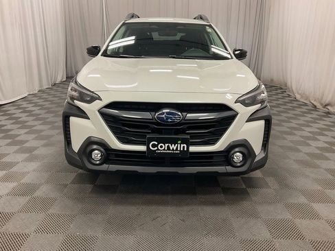 Used 2025 Subaru Outback Premium w/ Popular Package #1A AWD/4WD image 7