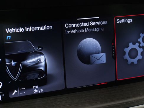 Used 2023 Alfa Romeo Stelvio Ti image 50